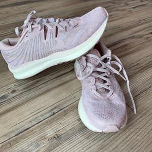 Saucony Women's Liberty ISO 2 Running Shoe